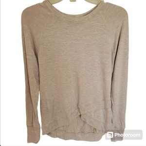 Athleta Pale Pink High Low Long Sleeve Performance Sweater Size Medium